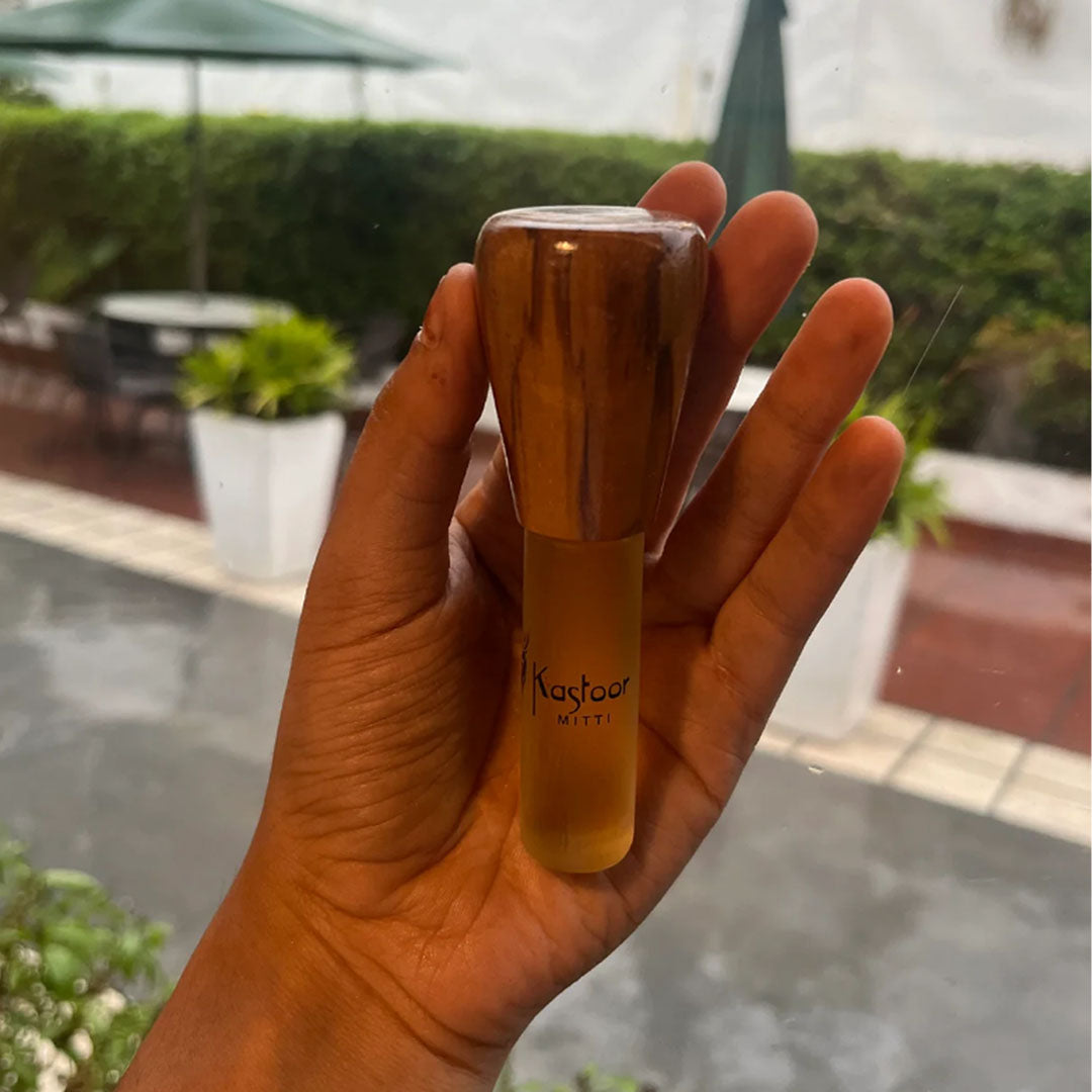 Vanity Wagon | Buy Kastoor Mitti, Attar Perfume with Mud & Sandalwood